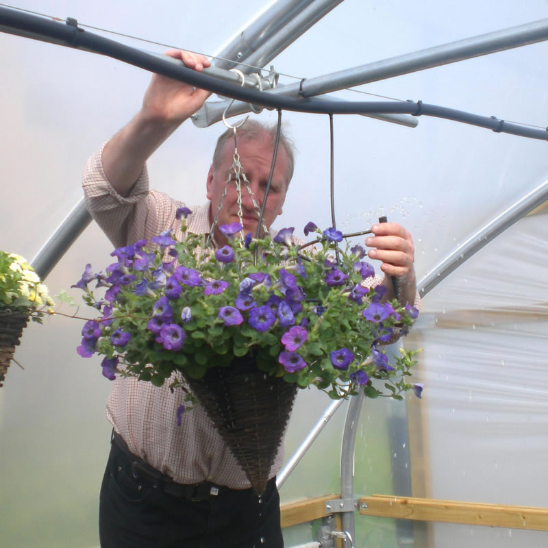 Adjustable Dripper with Spike + 1.5M Pipe First Tunnels