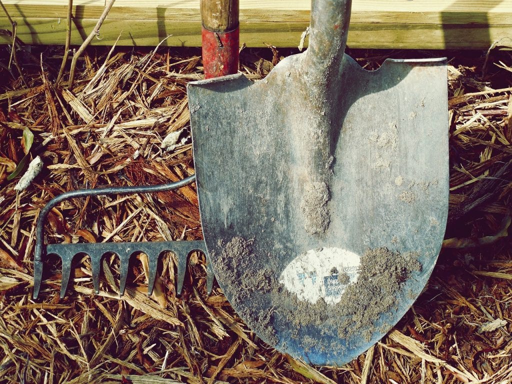 gardening tools for top fruit harvest