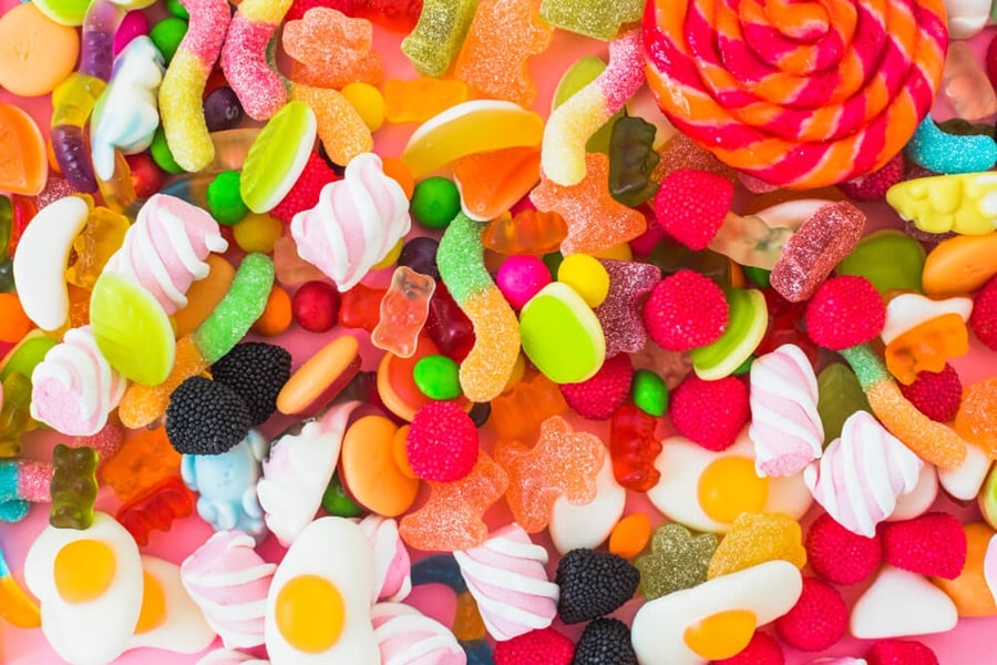 candy and sweets that dogs cant eat