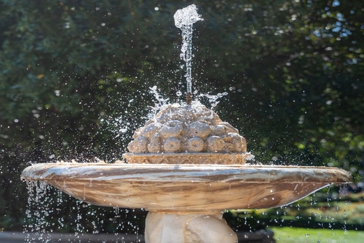 how to make a water fountain