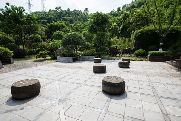 mid century modern garden design natural stone