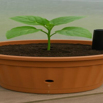 how to make a planter self watering