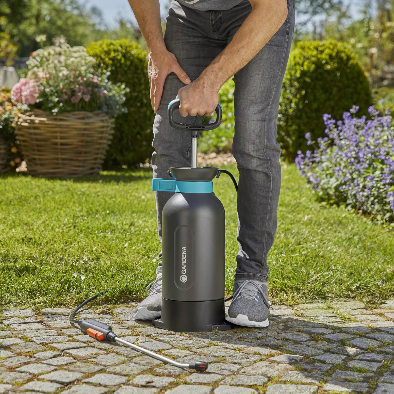 Gardena Pressure Sprayer 5ltr - Image 2